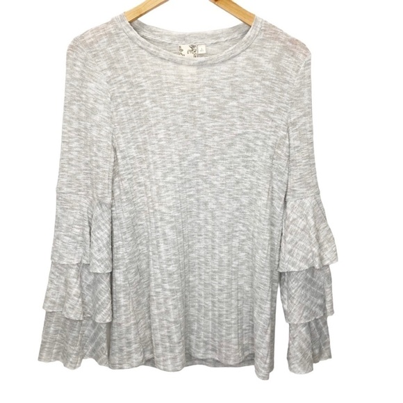 Blu Pepper Gray Ribbed Bell Sleeve Top Juniors Sz L - Picture 1 of 5